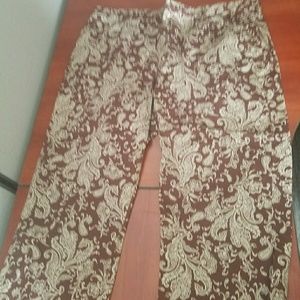 Women's wide leg Capri pants